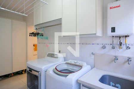 Casa à venda com 232m², 3 quartos e 4 vagasÁrea de serviço