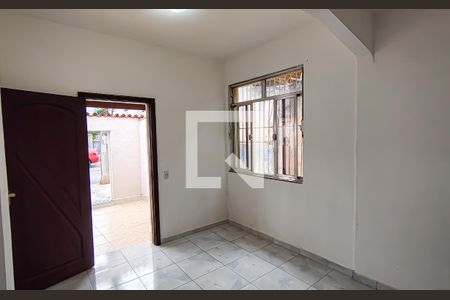 sala de casa para alugar com 1 quarto, 50m² em Curicica, Rio de Janeiro