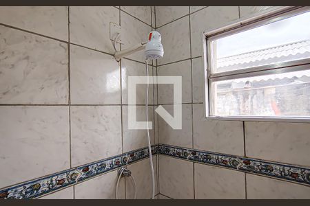 banheiro de casa para alugar com 1 quarto, 50m² em Curicica, Rio de Janeiro