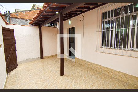 Casa para alugar com 50m², 1 quarto e sem vagafrente do imovel - area de serviço