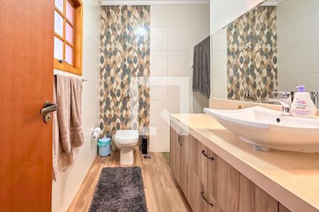 Casa à venda com 268m², 3 quartos e 7 vagas Casa à venda com 268m², 3 quartos e 7 vagasBanheiro da Suíte 1