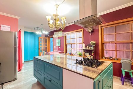 Casa à venda com 268m², 3 quartos e 7 vagas Casa à venda com 268m², 3 quartos e 7 vagasCozinha