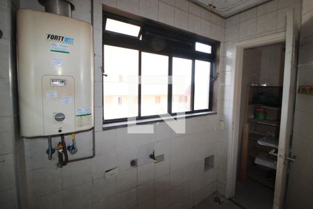 Apartamento para alugar com 72m², 3 quartos e 1 vagaÁrea de Serviço