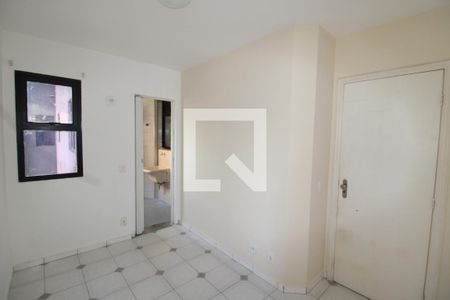 Quarto 1 de apartamento para alugar com 3 quartos, 72m² em Parque Peruche, São Paulo