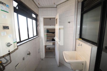 Apartamento para alugar com 72m², 3 quartos e 1 vagaÁrea de Serviço