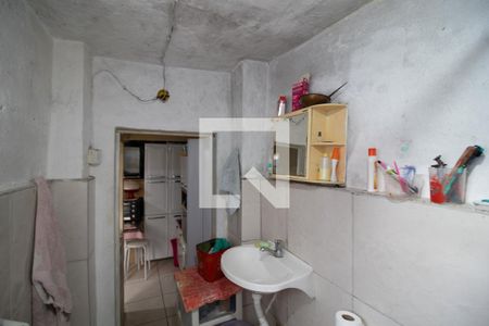 Casa à venda com 50m², 3 quartos e sem vaga Casa à venda com 50m², 3 quartos e sem vagaBanheiro 1