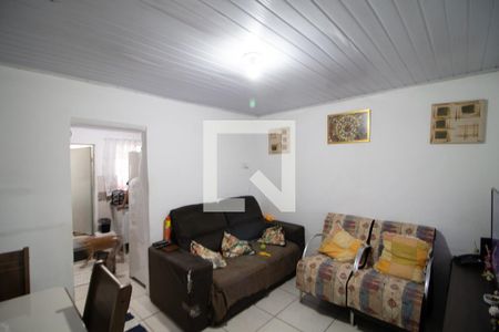 Casa à venda com 50m², 3 quartos e sem vaga Casa à venda com 50m², 3 quartos e sem vagaSala 2