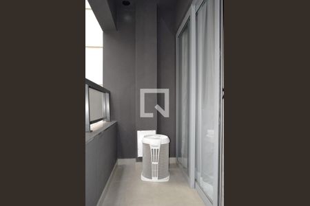 Varanda de kitnet/studio à venda com 1 quarto, 22m² em Jardim Paulista, São Paulo