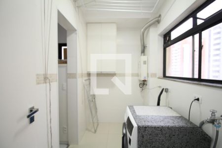 Apartamento à venda com 100m², 3 quartos e 3 vagasÁrea de Serviço