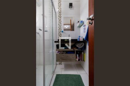 Casa de condomínio à venda com 62m², 2 quartos e 1 vaga Casa de condomínio à venda com 62m², 2 quartos e 1 vagaBanheiro Suíte 2