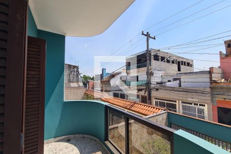 Casa à venda com 200m², 3 quartos e 2 vagasVaranda Suite