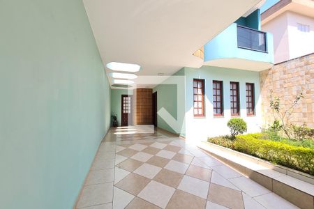 Casa à venda com 200m², 3 quartos e 2 vagasGaragem