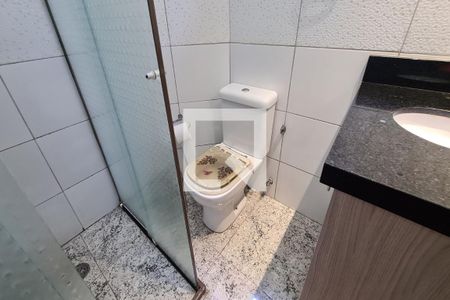 Casa à venda com 200m², 3 quartos e 2 vagasBanheiro