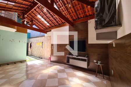 Casa à venda com 200m², 3 quartos e 2 vagasÁrea Externa