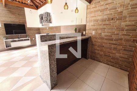 Casa à venda com 200m², 3 quartos e 2 vagasÁrea Externa