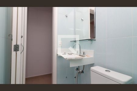 Casa para alugar com 140m², 3 quartos e 2 vagas Casa para alugar com 140m², 3 quartos e 2 vagasBanheiro