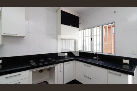 Casa para alugar com 140m², 3 quartos e 2 vagas Casa para alugar com 140m², 3 quartos e 2 vagasCozinha