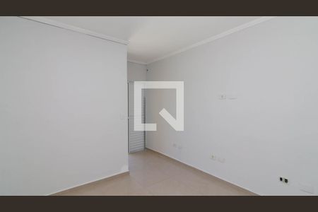 Casa para alugar com 140m², 3 quartos e 2 vagas Casa para alugar com 140m², 3 quartos e 2 vagasSuíte