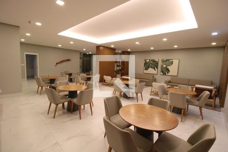 Apartamento à venda com 64m², 2 quartos e 1 vagaÁrea Comum