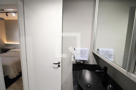 Apartamento à venda com 64m², 2 quartos e 1 vagaQuarto 2 - Banheiro