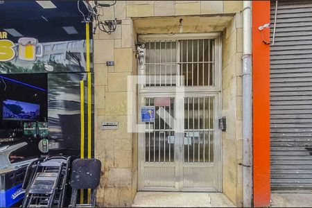 Apartamento à venda com 86m², 2 quartos e sem vaga Apartamento à venda com 86m², 2 quartos e sem vagaFachada