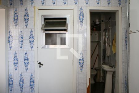 Apartamento à venda com 200m², 3 quartos e sem vagaÁrea de Serviço 