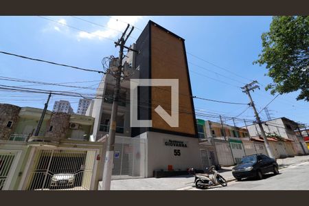 Apartamento à venda com 47m², 2 quartos e 1 vaga Apartamento à venda com 47m², 2 quartos e 1 vagaFachada