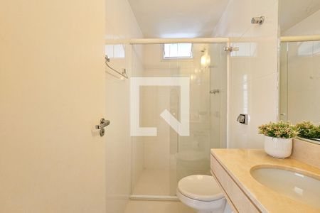 Banheiro 1 de apartamento para alugar com 4 quartos, 106m² em Pitangueiras, Guarujá