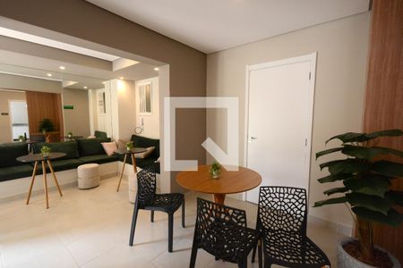 Apartamento para alugar com 37m², 2 quartos e sem vagaÁrea comum - Salão de festas