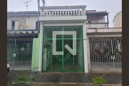 Casa à venda com 119m², 3 quartos e 1 vaga Casa à venda com 119m², 3 quartos e 1 vagaFachada