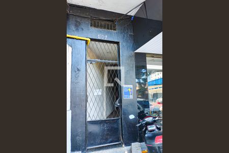Apartamento para alugar com 80m², 2 quartos e sem vaga Apartamento para alugar com 80m², 2 quartos e sem vagaplaquinha CGWC-125