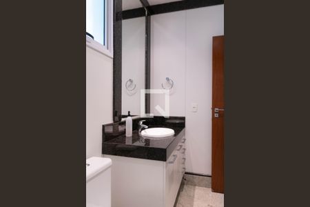 Casa à venda com 436m², 4 quartos e 6 vagasLavabo