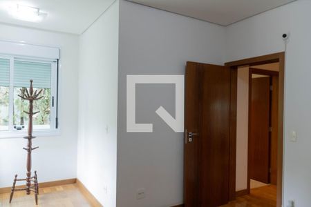 Casa à venda com 436m², 4 quartos e 6 vagasQuarto 3