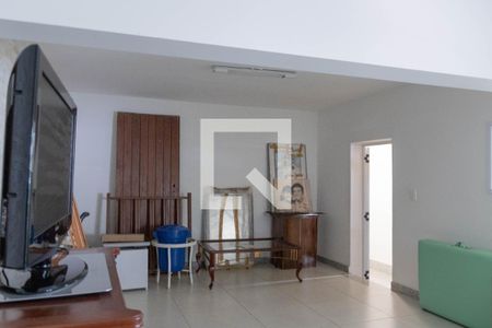 Casa à venda com 436m², 4 quartos e 6 vagasQuarto 4