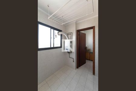 Apartamento à venda com 138m², 3 quartos e 2 vagasÁrea de Serviço