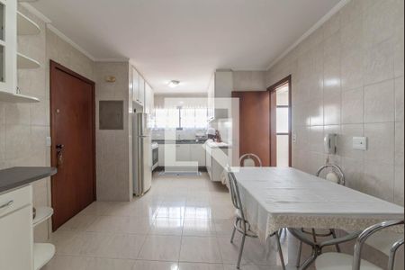 Apartamento à venda com 138m², 3 quartos e 2 vagasCozinha