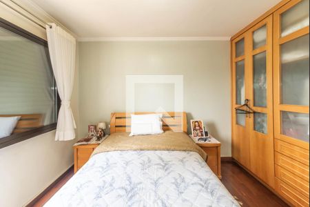 Apartamento à venda com 138m², 3 quartos e 2 vagasSuíte 2