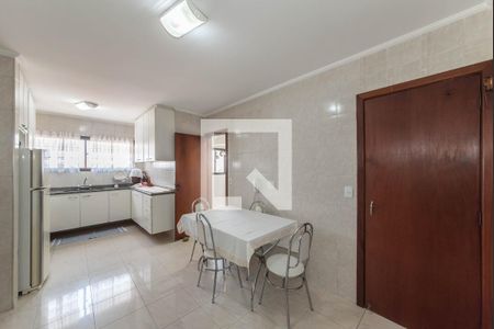 Apartamento à venda com 138m², 3 quartos e 2 vagasCozinha