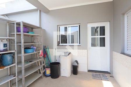 Casa à venda com 230m², 4 quartos e 4 vagasÁrea externa