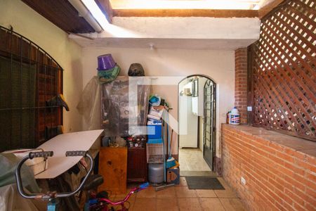 Casa à venda com 360m², 4 quartos e 4 vagas Casa à venda com 360m², 4 quartos e 4 vagasQuintal