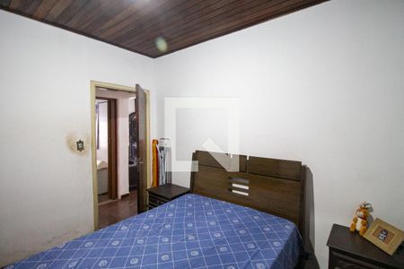 Casa à venda com 360m², 4 quartos e 4 vagas Casa à venda com 360m², 4 quartos e 4 vagasQuarto 2