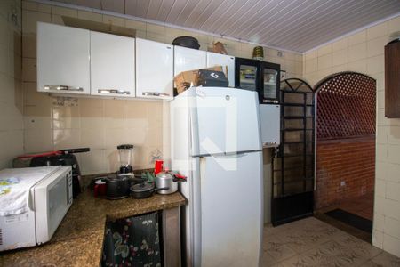 Casa à venda com 360m², 4 quartos e 4 vagas Casa à venda com 360m², 4 quartos e 4 vagasCozinha
