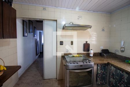 Casa à venda com 360m², 4 quartos e 4 vagas Casa à venda com 360m², 4 quartos e 4 vagasCozinha