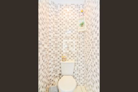 Casa à venda com 146m², 3 quartos e 1 vaga Casa à venda com 146m², 3 quartos e 1 vagaBanheiro de Serviço