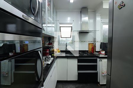 Apartamento para alugar com 68m², 3 quartos e 1 vagaCozinha e Área de Serviço