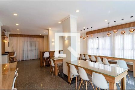 Apartamento à venda com 199m², 2 quartos e 2 vagasÁrea comum - Salão de festas