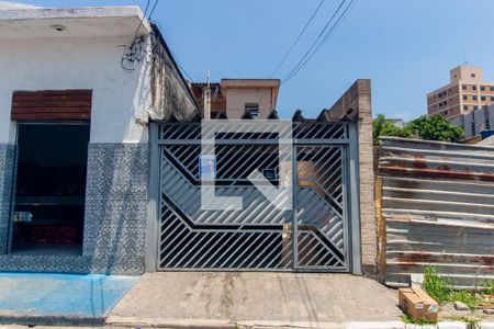 Casa para alugar com 50m², 2 quartos e sem vaga Casa para alugar com 50m², 2 quartos e sem vagaFachada