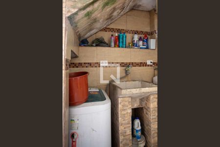 Casa à venda com 158m², 3 quartos e 2 vagasÁrea de Serviço