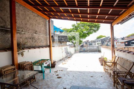 Casa à venda com 158m², 3 quartos e 2 vagasSacada