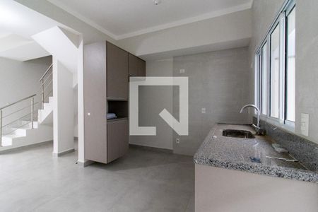 Casa à venda com 96m², 2 quartos e 2 vagas Casa à venda com 96m², 2 quartos e 2 vagasCozinha